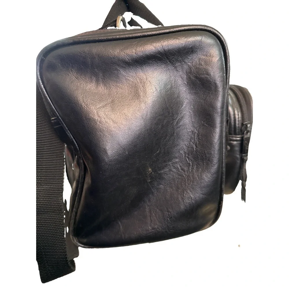 1990's Padded Camcorder Carrying Case Duffle Shoulder Bag Zip Compartments 17x10
